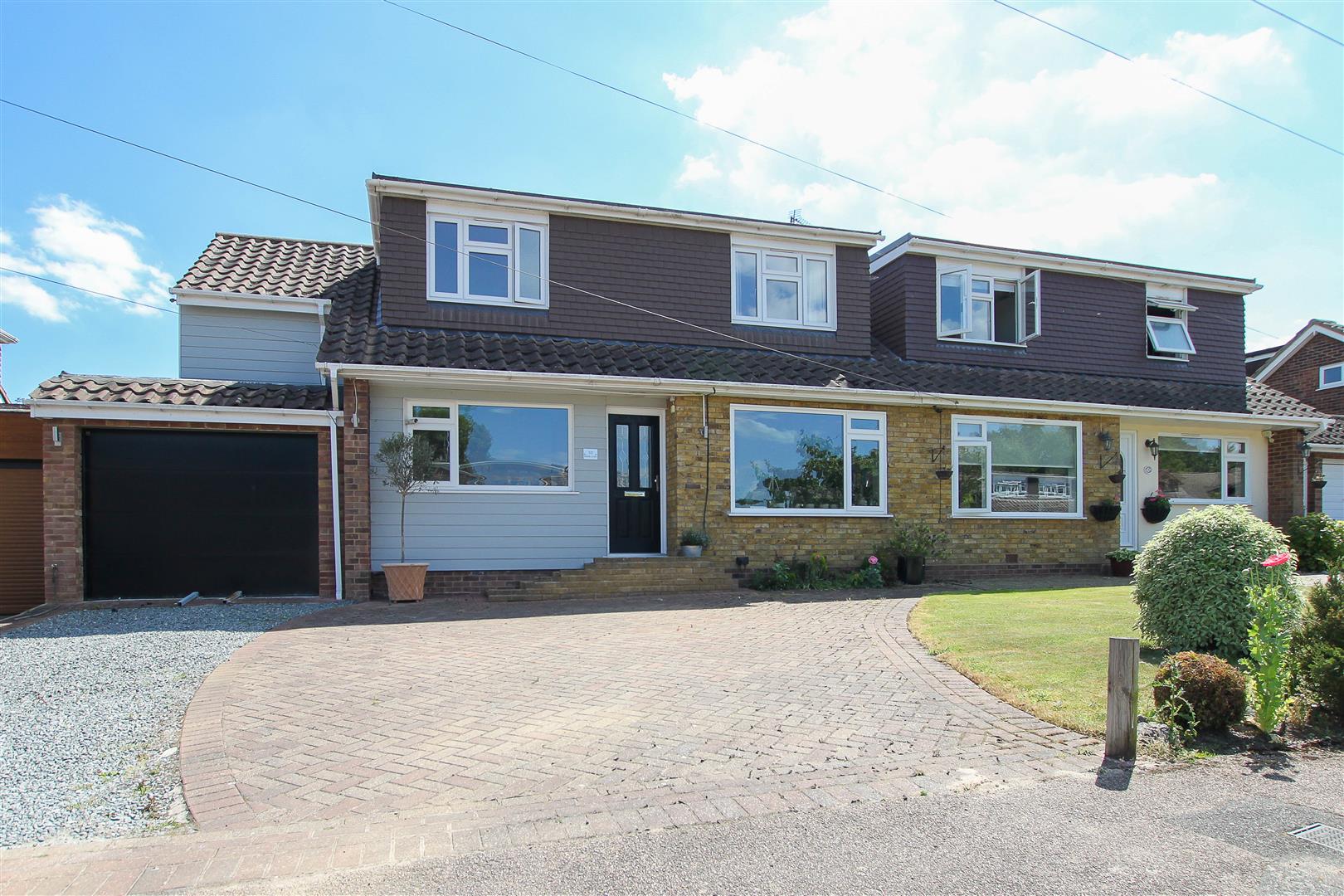 Middle Green, Doddinghurst, Brentwood Keith Ashton